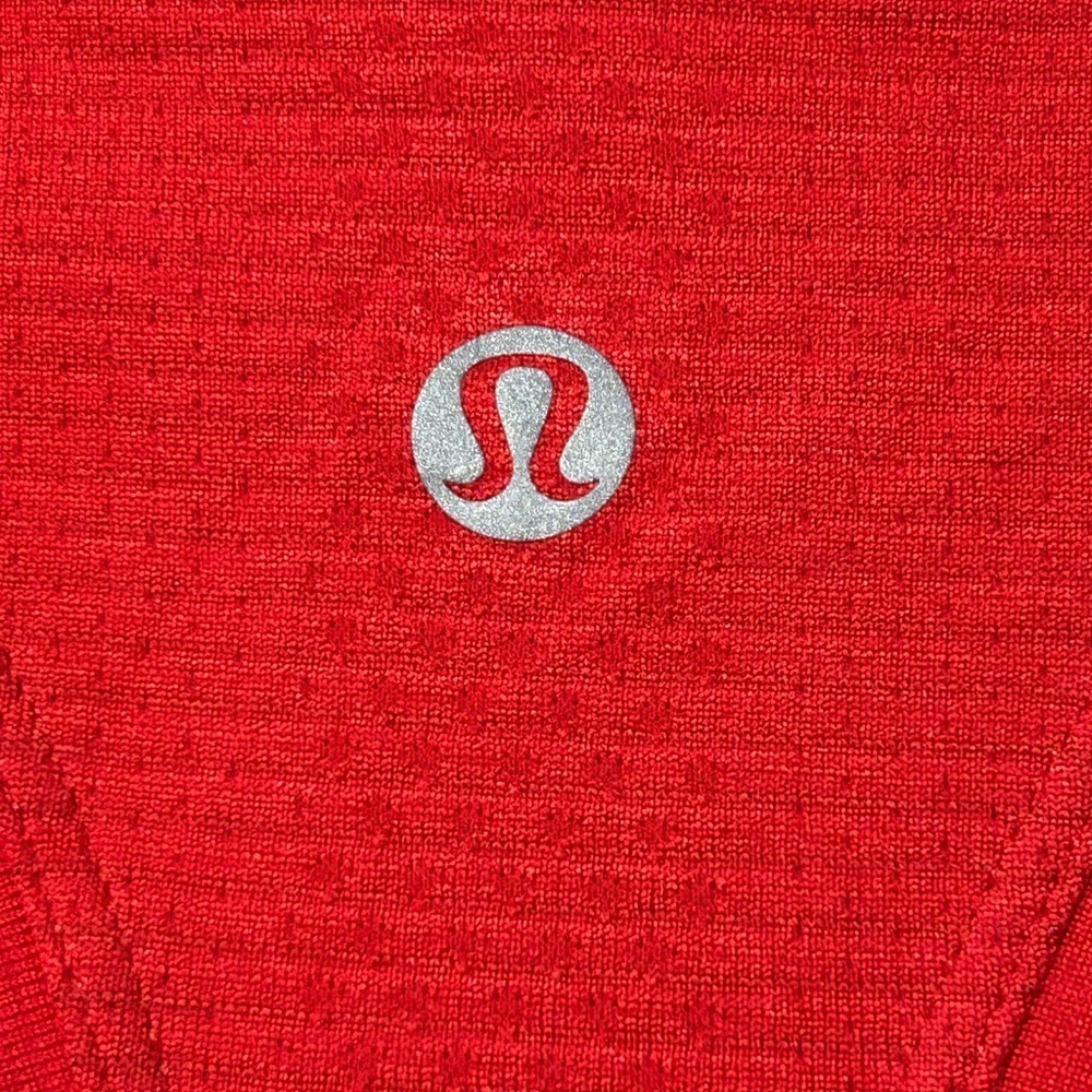 Lululemon NWT Swiftly Tech Scoopneck Tank 2.0 Race - Picture 8 of 9